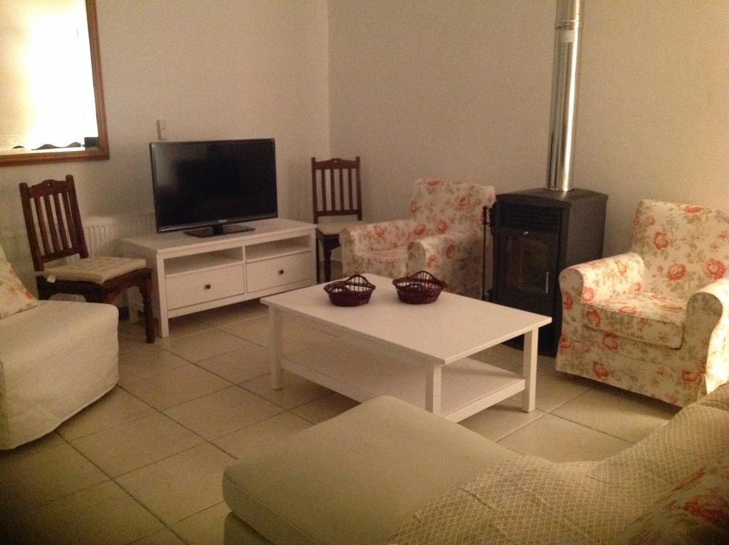 Ta Spitakia Tis Theodosias Apartment Kalopanagiotis Room photo